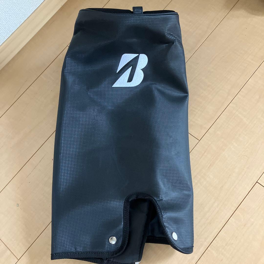 BRIDGESTONE TOUR B キャディバッグ　ヘッドカバー2個付