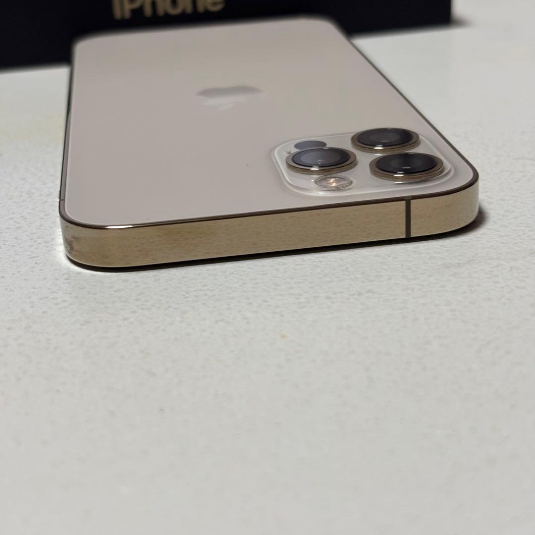 スマートフォン本体 iPhone12pro 256GB