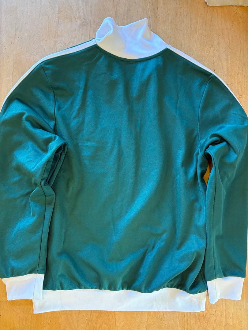 adidas アディカラークラシックトラックトップ