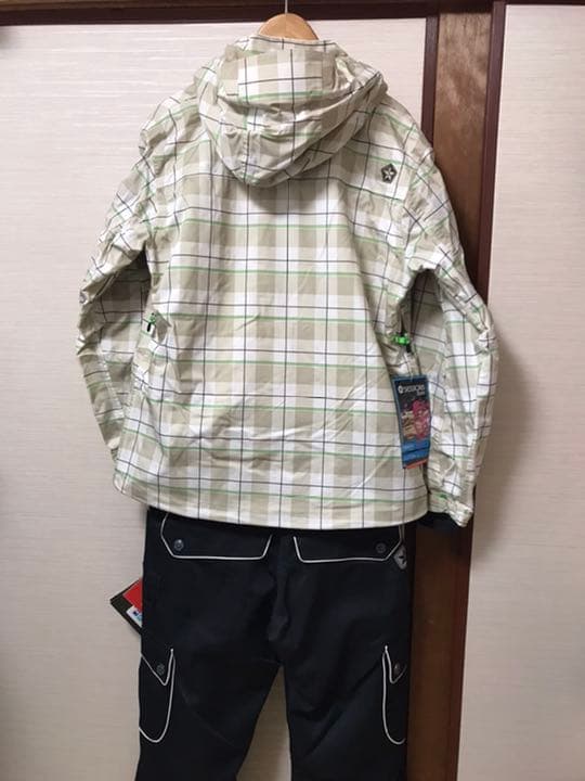 【新品・未使用】レディースウェア上下 セッションズ/セットアップ