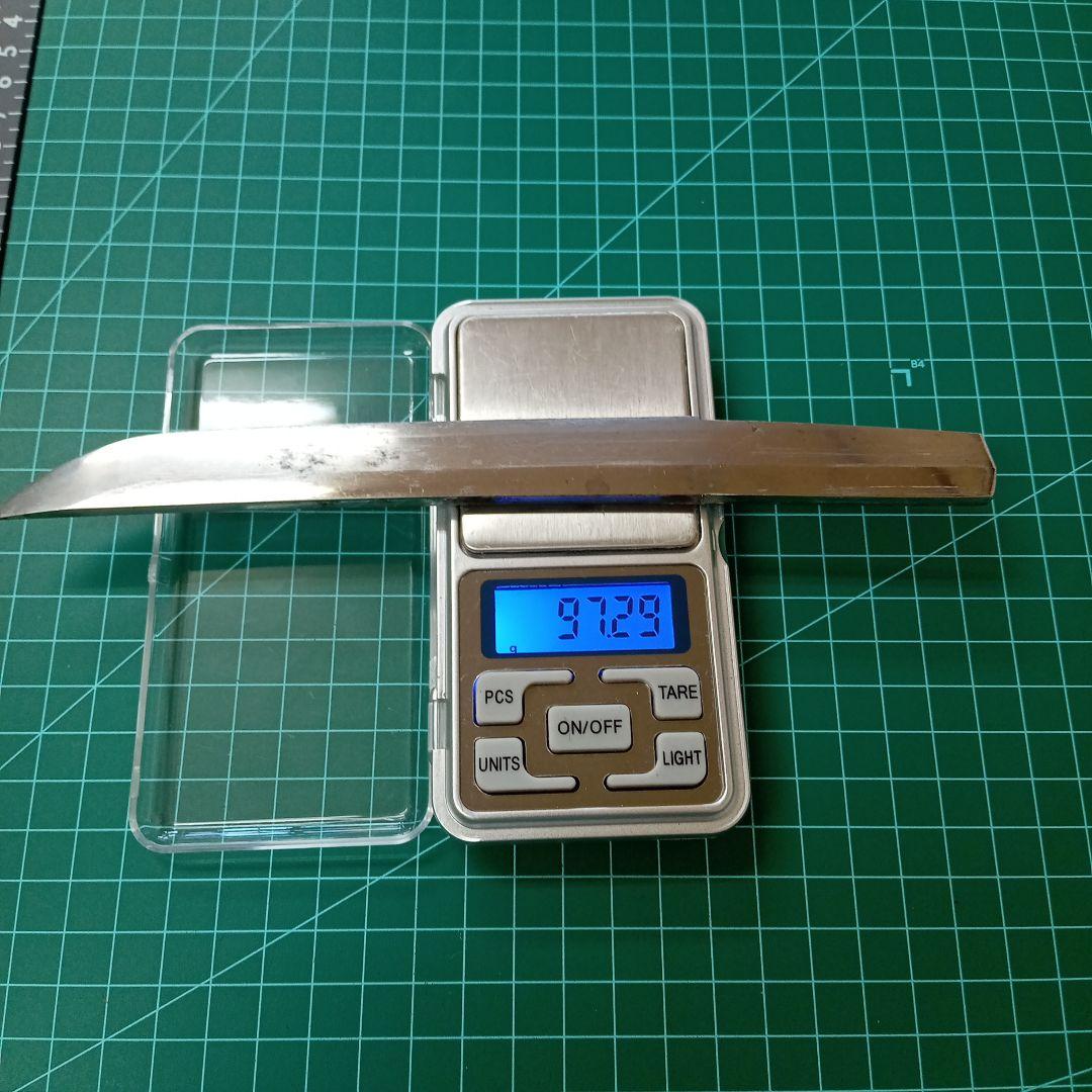 【ナイフ加工用玉鋼/合法サイズ】無銘脇差/錆身日本刀切先部分残欠／刃文直刃