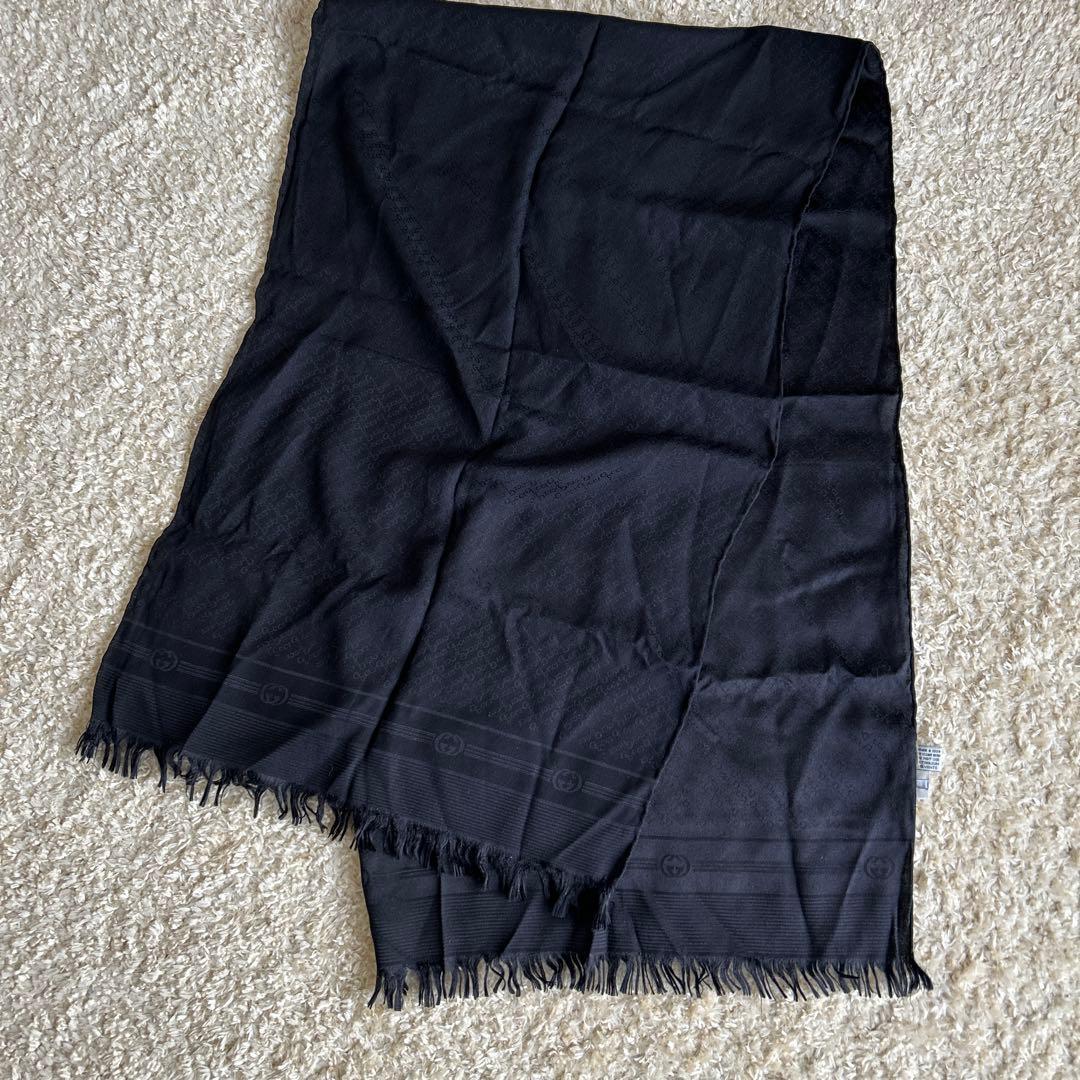 ヴィンテージ　GUCCI 100%シルク ブラック　ストール　ショール