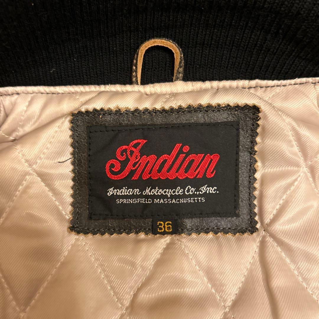 Indian Motorcycle スタジャン ブラック　牛革
