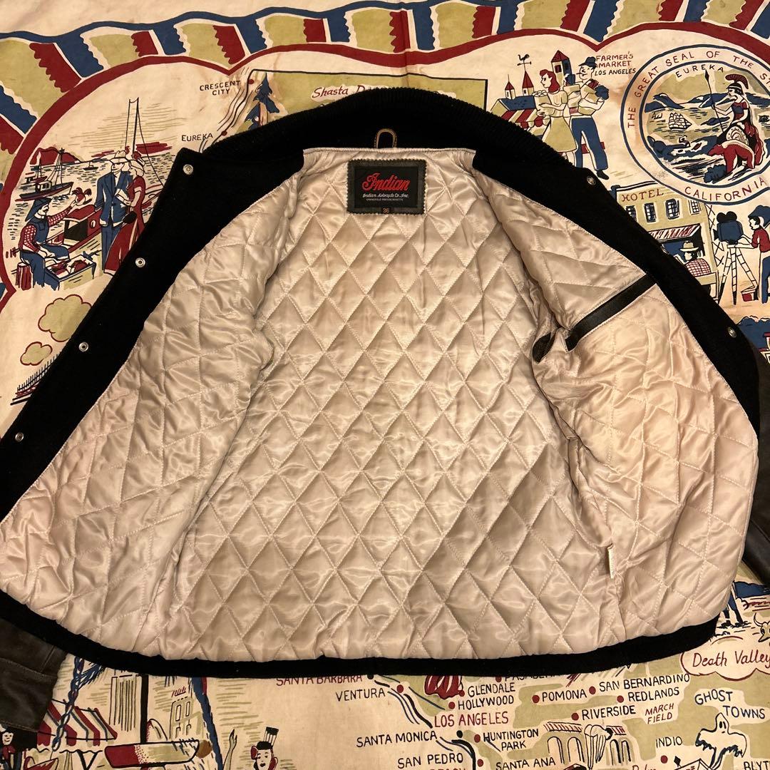 Indian Motorcycle スタジャン ブラック　牛革