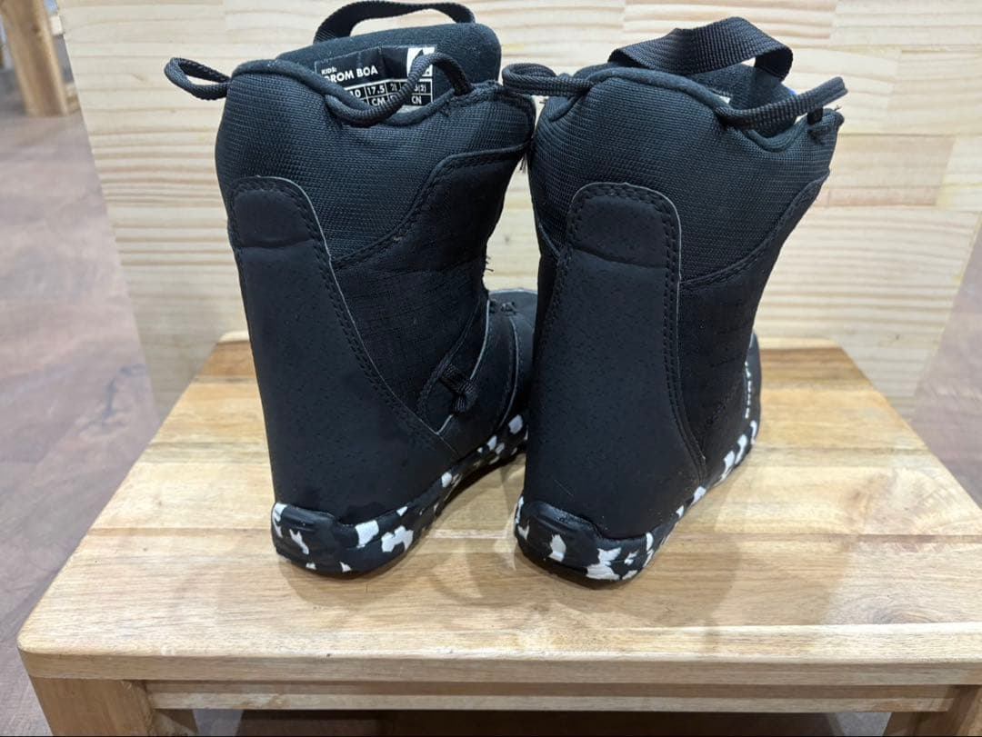 BURTON ブーツ キッズGrom BOA 17.5センチ