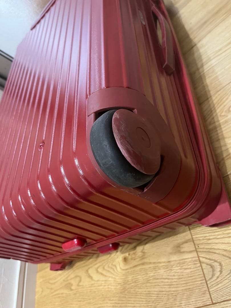 リモワ　2輪　レッド