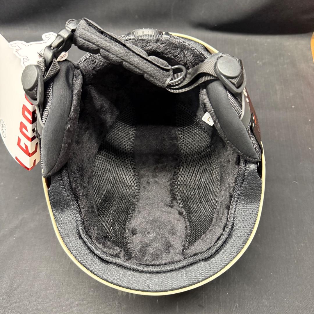 ⬜︎Bi1001 未使用タグ付　LECAGE ベージュ　L ヘルメット