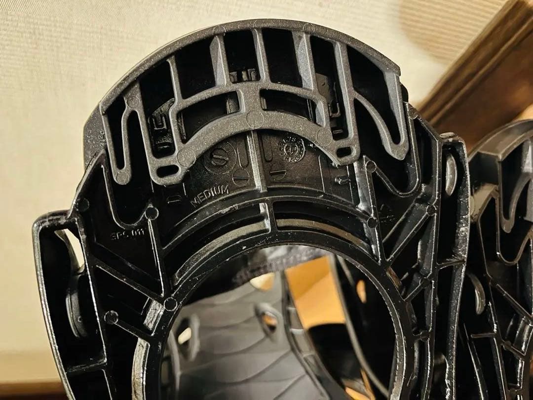 バートンBURTON スノーボードビンディングMission Mサイズ