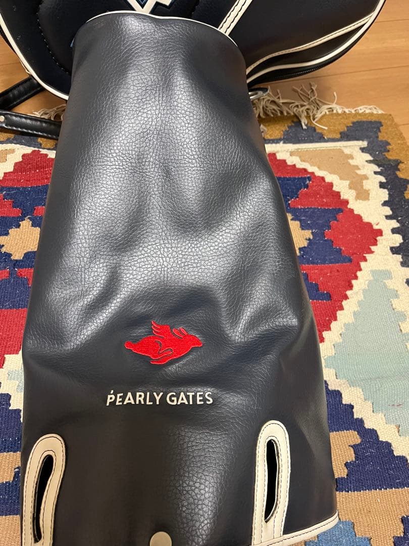 パーリーゲイツキャディバッグ　アイアンカバー付き