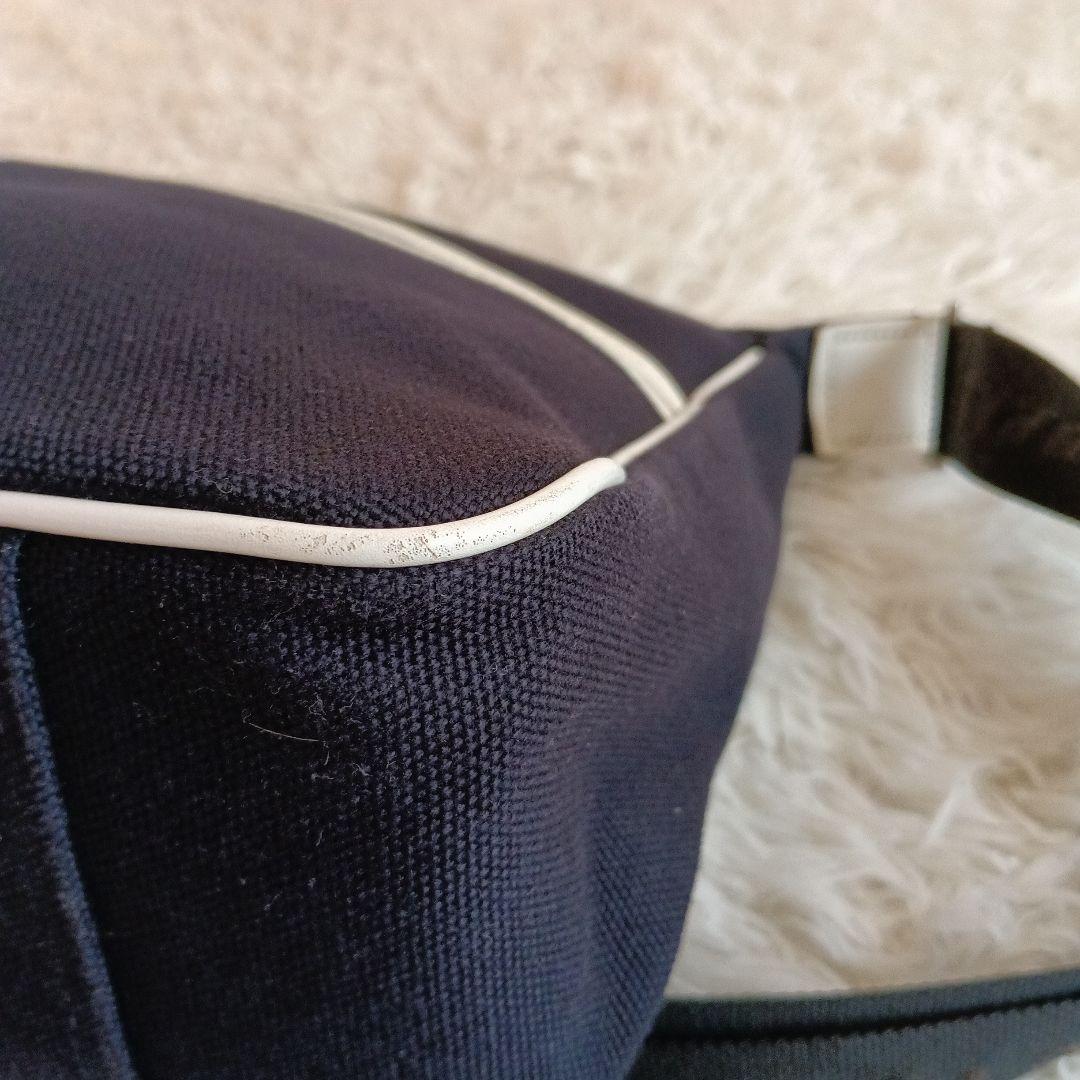 バーバリーブラックレーベルネイビーキャンバスショルダーバッグ