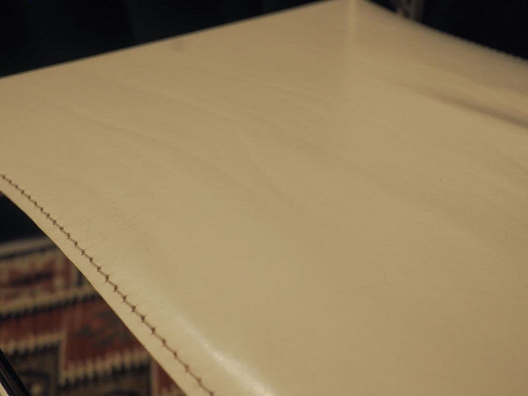 【値引中】“IDC”ロクエブリューンチェアA