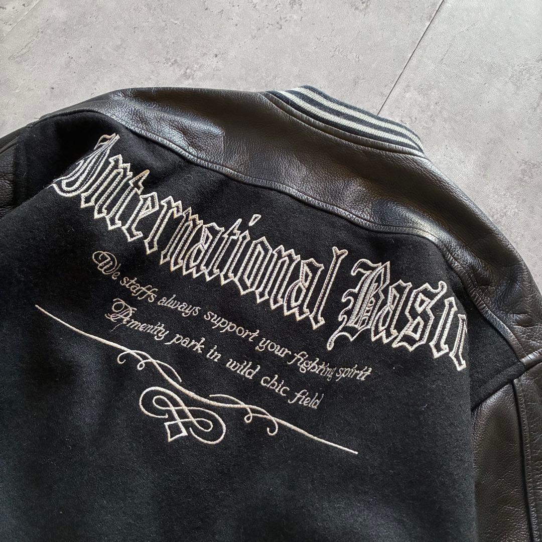 古着 アメカジ スタジャン レザー切替 本革 両面刺繍 リブライン 黒 M