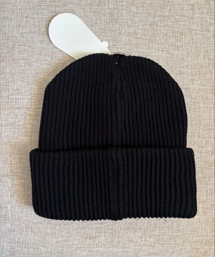 【1時間限定値下げ】Chrome Hearts クロムハーツ　黒ニット帽