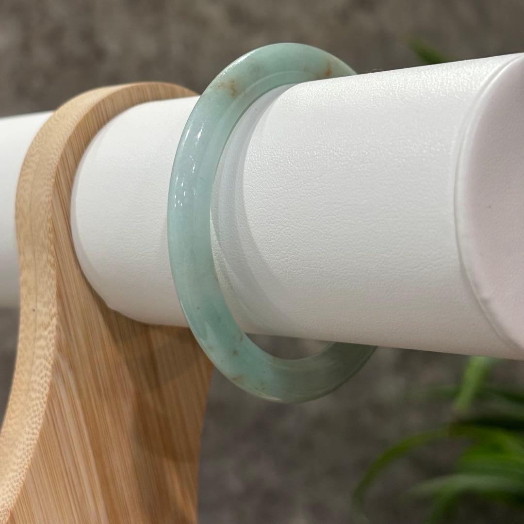 画像追加　ミャンマー産天然本翡翠　A貨　バングル　鑑定書付き