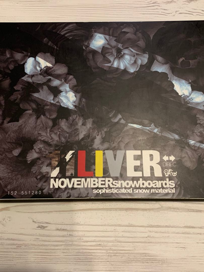 NOVEMBER LIVER スノーボード 152cm