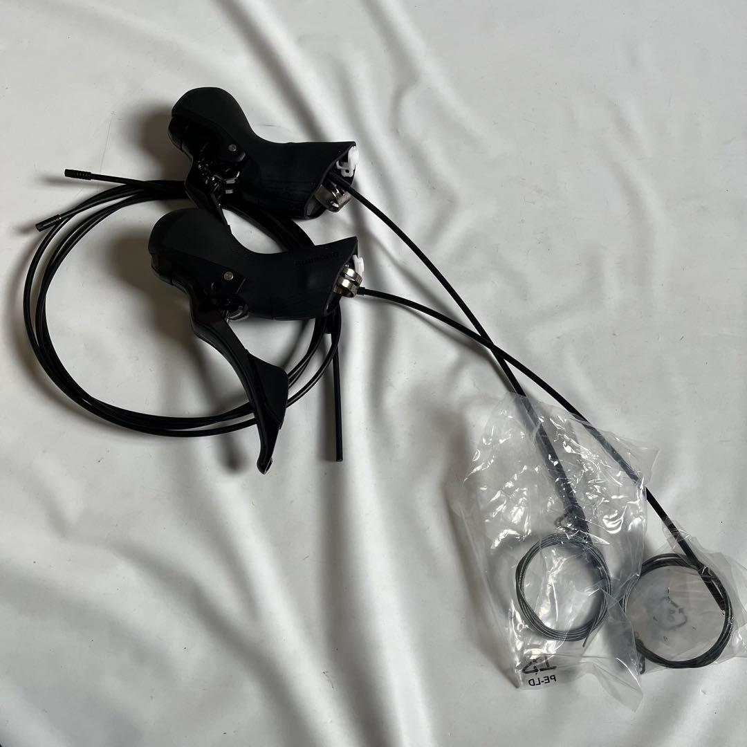 【新品未使用】SHIMANO 105 R7100 機械式STI &ディレイラー