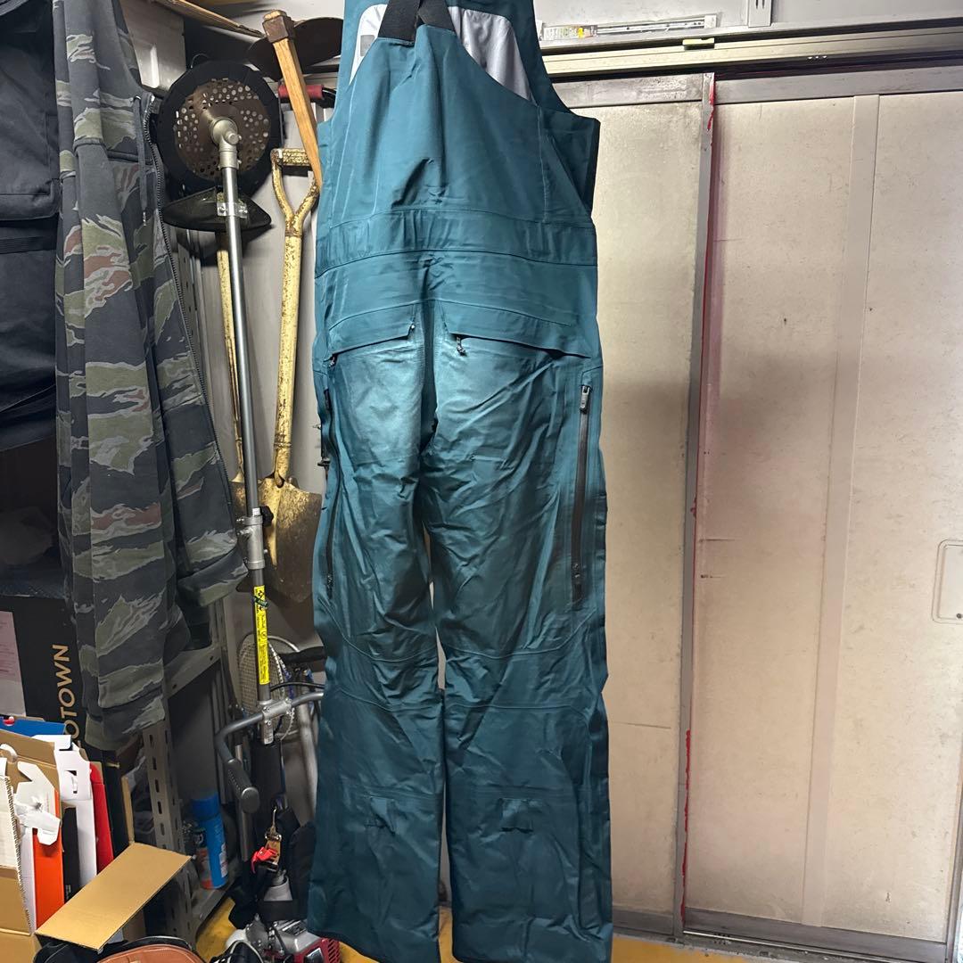 バートンウェア　ビブパンツセット