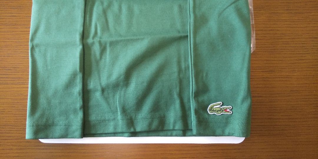 LACOSTE 緑色 Tシャツ DO YOU SPEAK LACOSTE?
