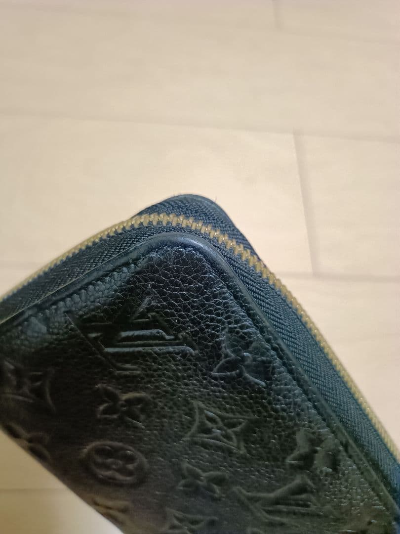 さくらさく　ルイヴィトン　アンプラント　長財布　ジッピーウォレット