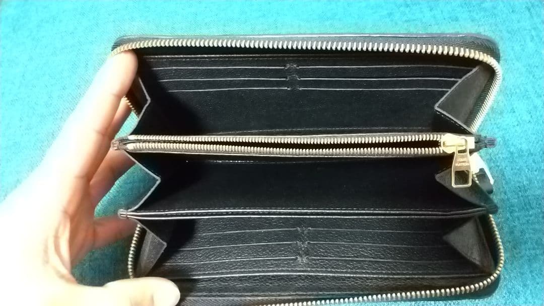 さくらさく　ルイヴィトン　アンプラント　長財布　ジッピーウォレット