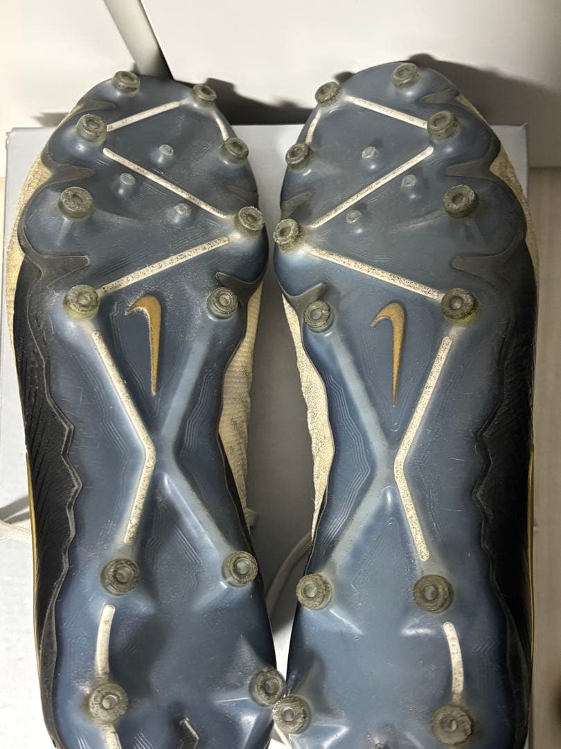 ナイキ ファントム GX2 ag エリート 24.5㌢ NIKE Phantom