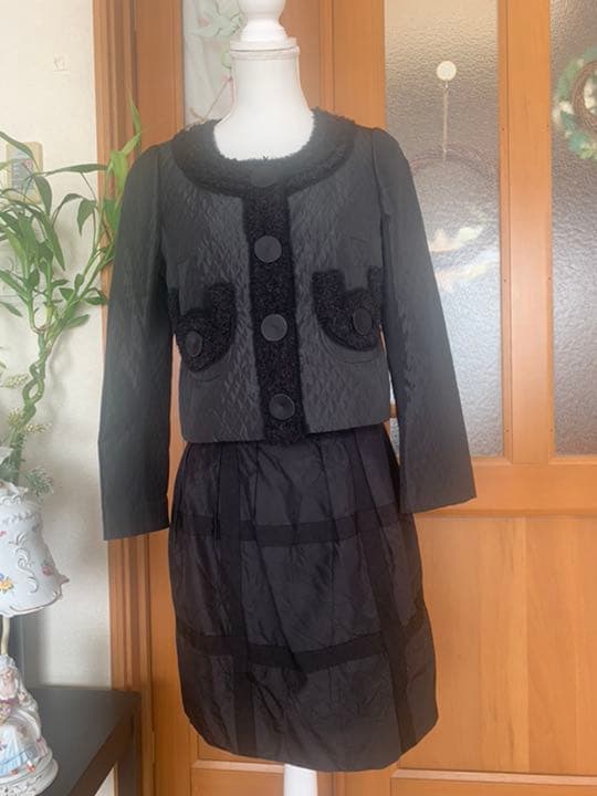 美品　コトゥー　COTOO 高級　ノーカラージャケット　40 上下　スカート付き