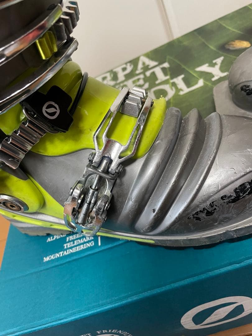 スカルパT1レディース　24センチ