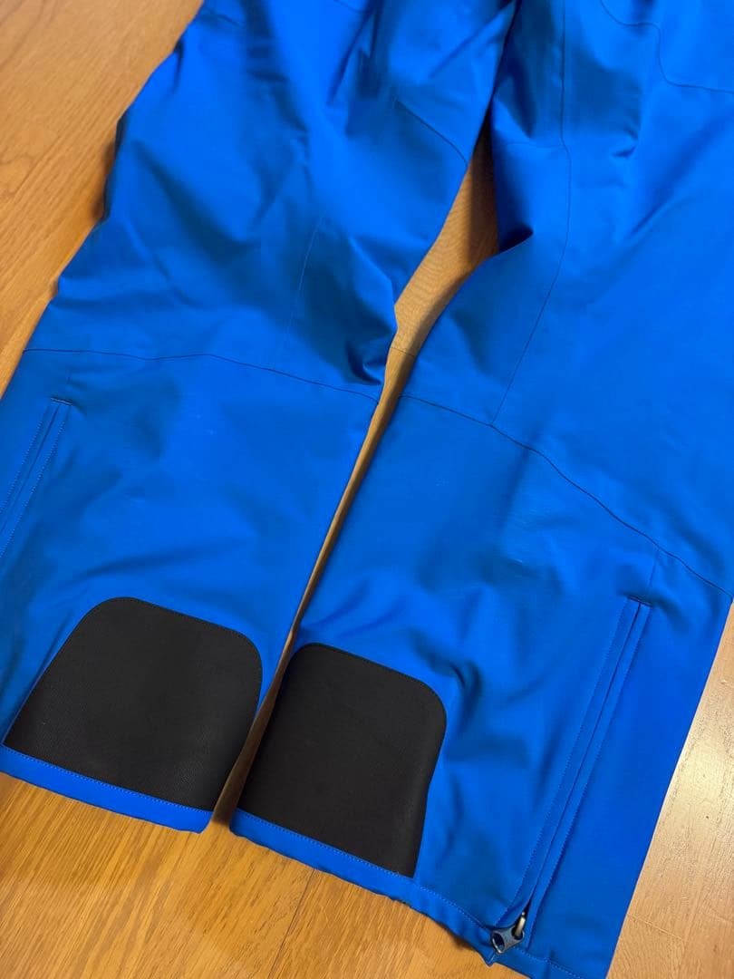 オンヨネ　REXXAM STOCKLI スキーウェア