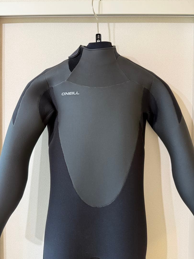 【2025年・超美品】オニール　バックジップ LTD セミドライ 5/3mm