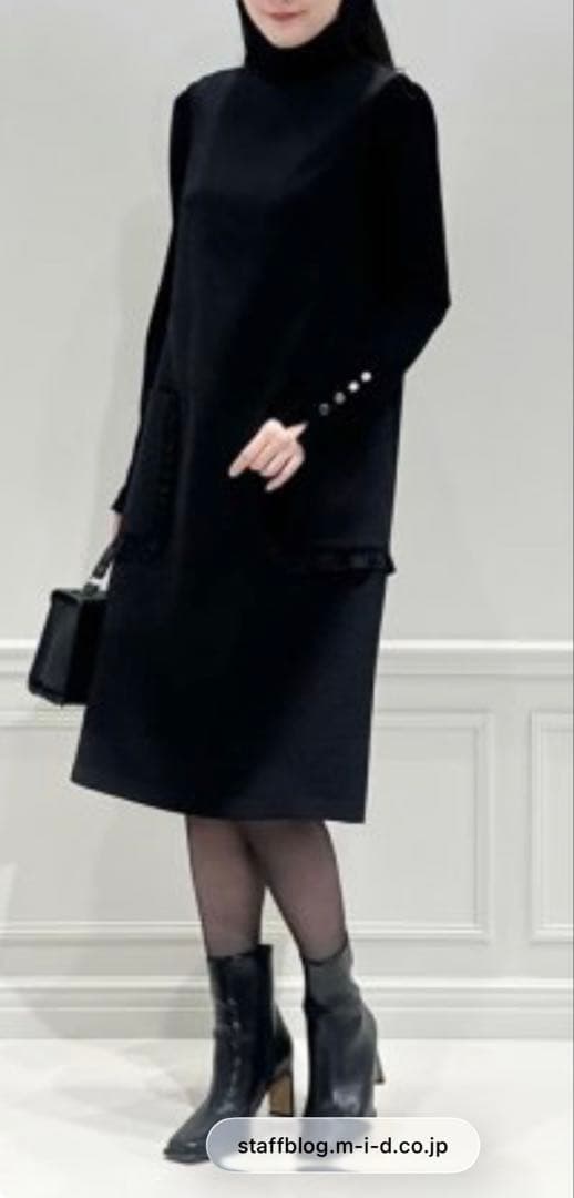 最終価格　新品未使用タグ付き アベニールエトワールダブルクロスフリルワンピース