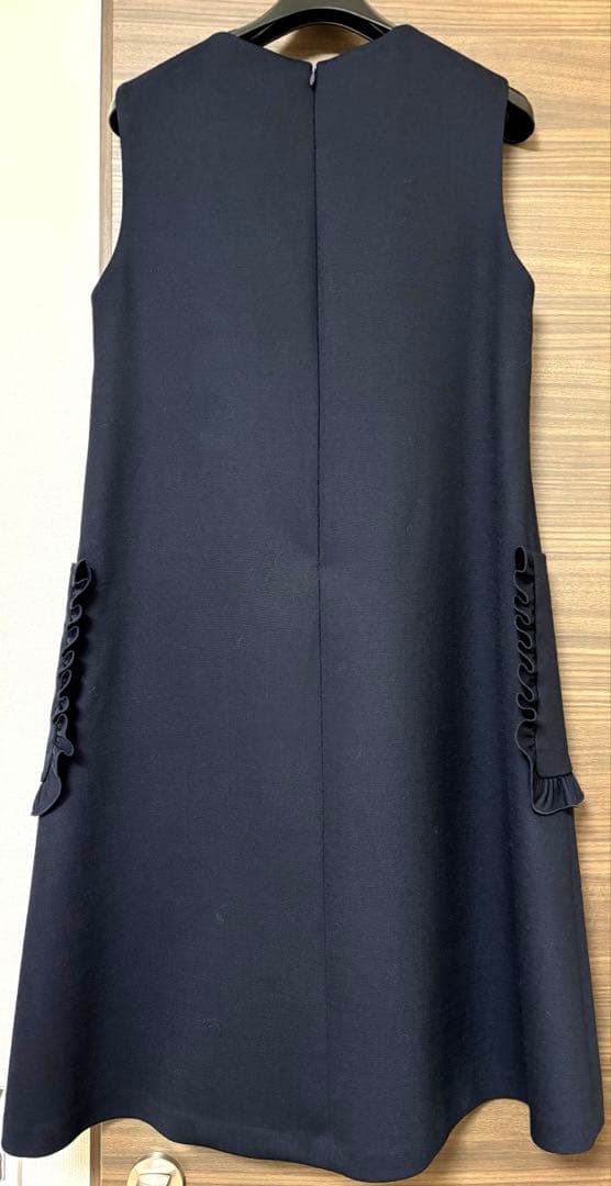 最終価格　新品未使用タグ付き アベニールエトワールダブルクロスフリルワンピース