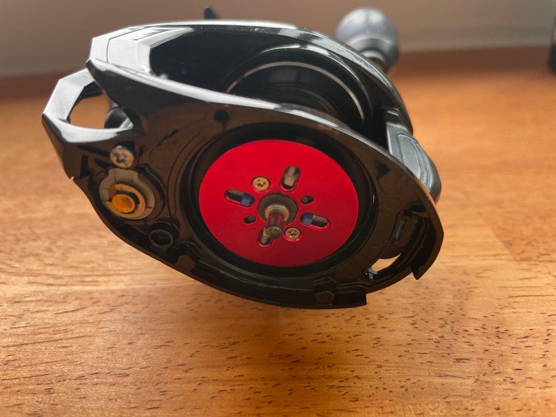 Abu Garcia ROXANI7 ベイトリール