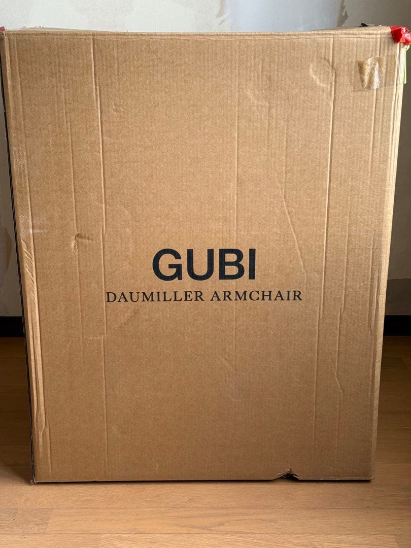 年末セール!! Daumiller Dining ArmChair GUBI