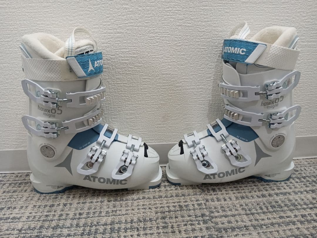 ATOMIC Hawx Magna85 スキーブーツ ホワイト/ブルー