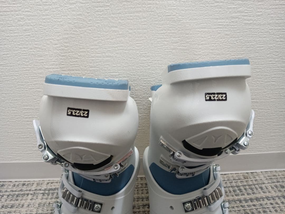 ATOMIC Hawx Magna85 スキーブーツ ホワイト/ブルー