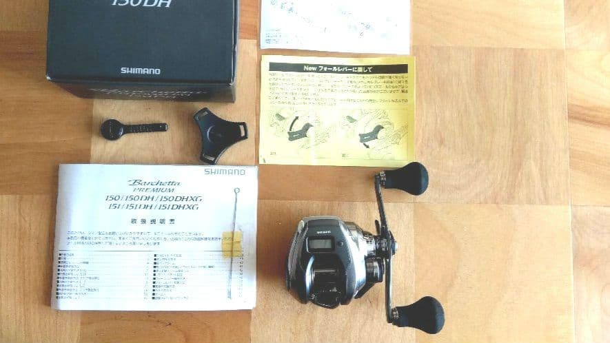 シマノ　24 バルケッタプレミアム 　150DH(右）