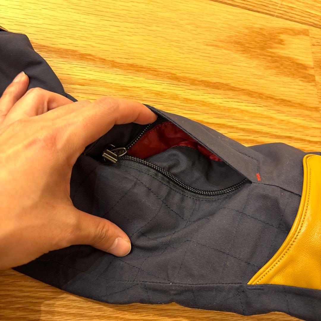 Burton ジャケット レディースウェア　Sサイズ　紺×赤