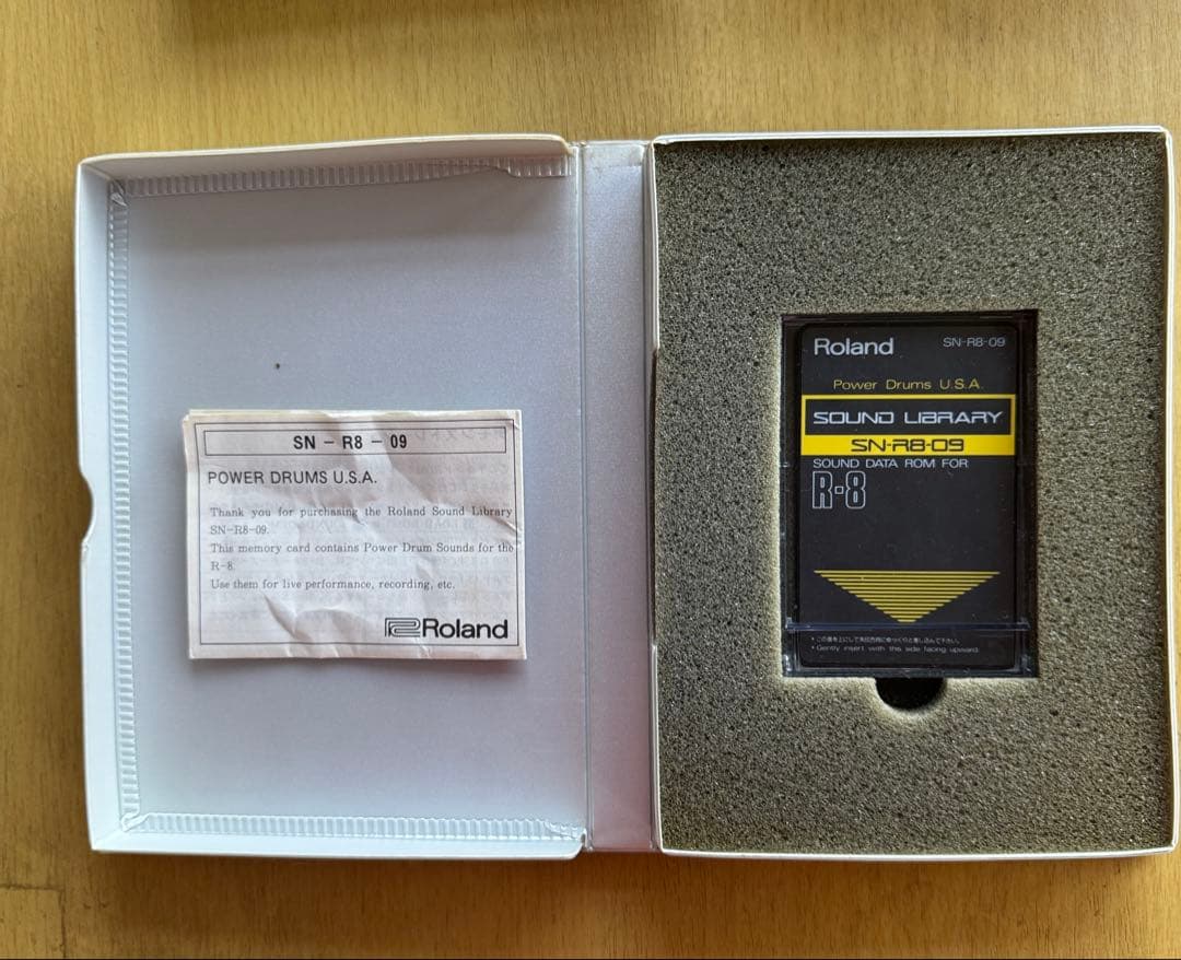 Roland R-8 サウンドデータカードセット