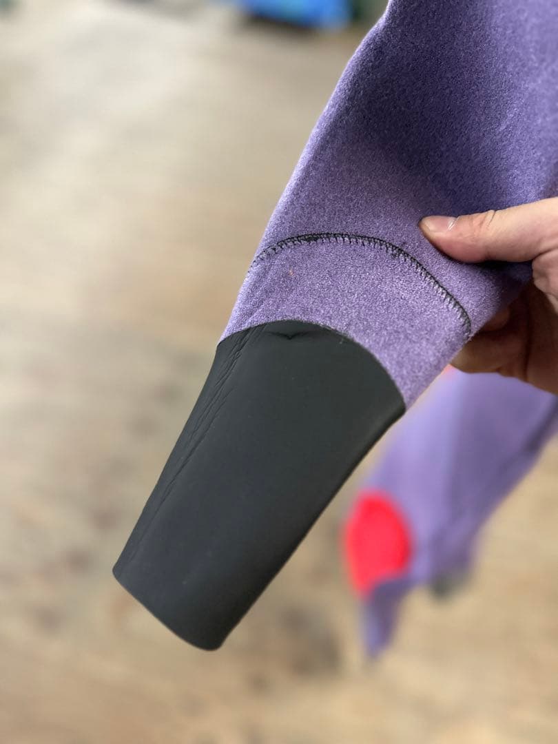 未使用 FLASH PACKER MV ロングチェストジップ セミドライLサイズ