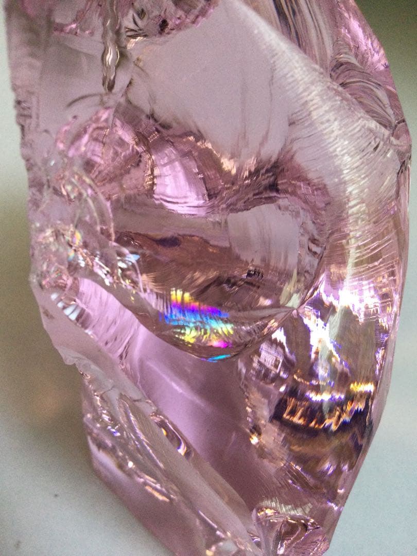 アンダラクリスタル虹入り原石　& ガーデン水晶6角柱　水晶　観賞石