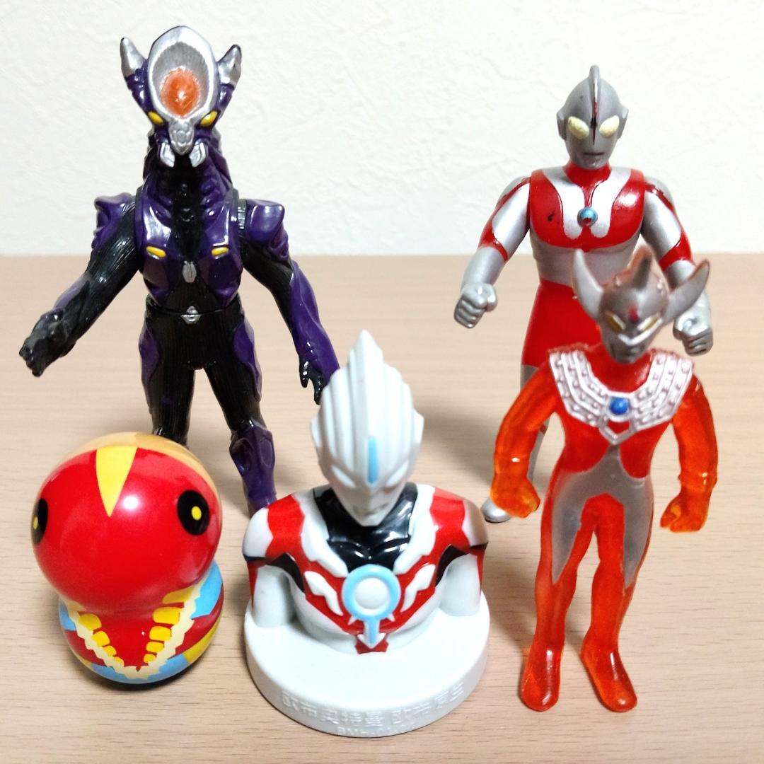 ウルトラマンミニサイズフィギュアまとめ売り 16個 - メルカリ