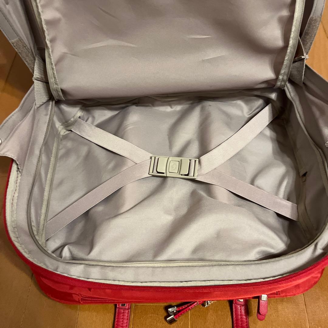 美品 Samsonite サムソナイト カリッサ ビズスピナートート レッド
