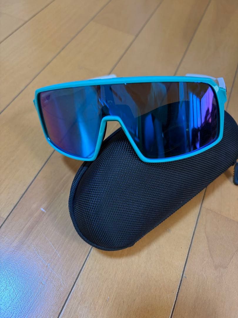 オークリー　スートロ　サングラス