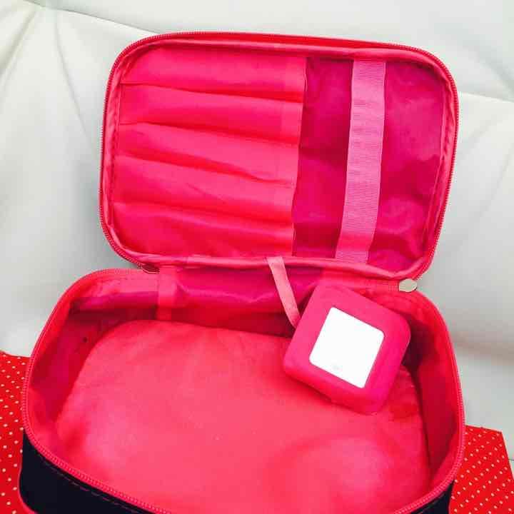 ジェルネイル・LEDライトとケース♪