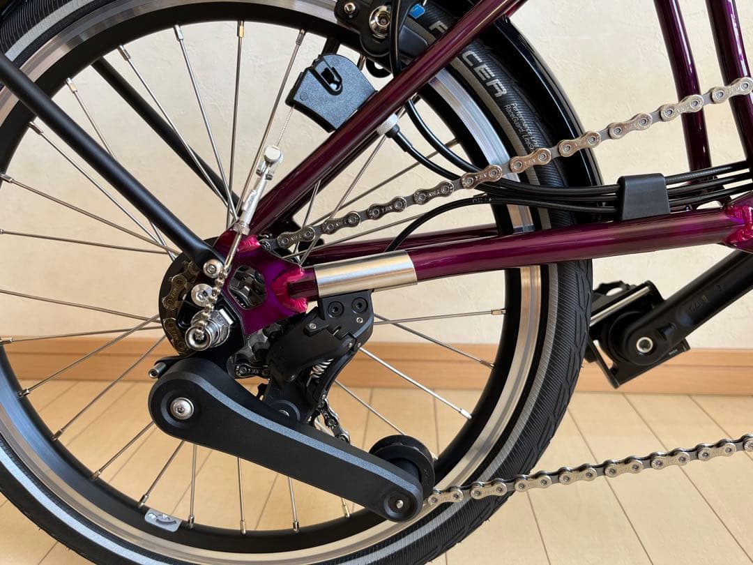 ★2025 新モデル　ブロンプトン12速　アメジストラッカー