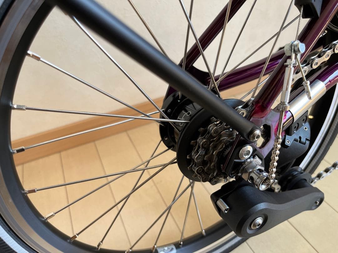 ★2025 新モデル　ブロンプトン12速　アメジストラッカー