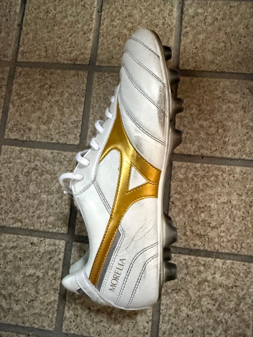 MIZUNO MORELIA II JAPAN ホワイト/ゴールド　25.5cm