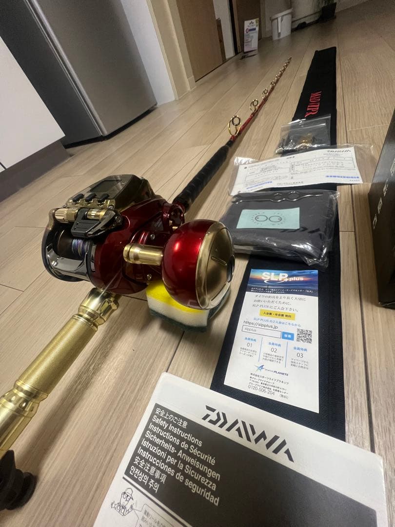 美品ダイワシーボーグ600MJ電動リール