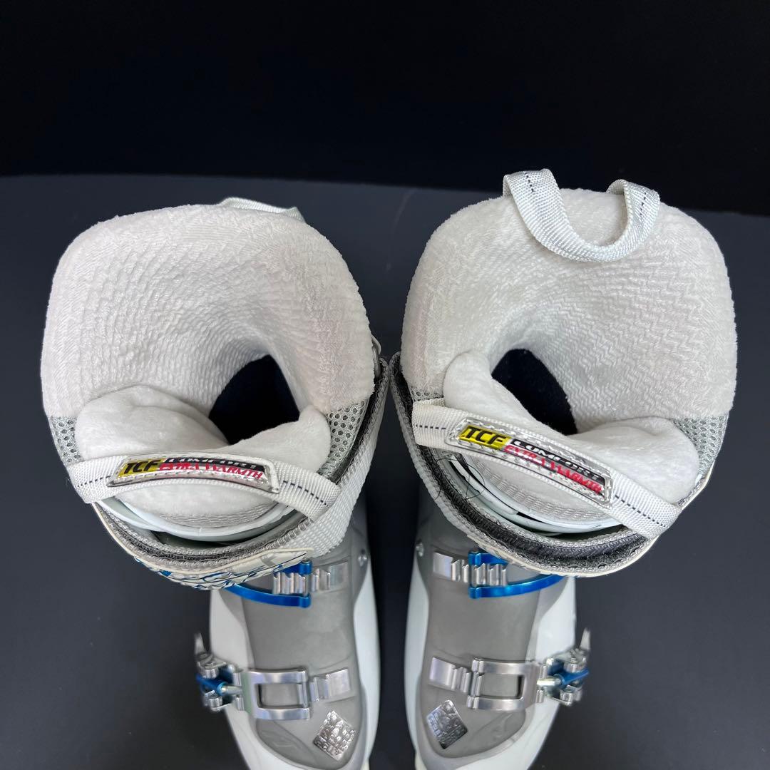 美品　NORDICA スキーブーツ　25cm/25.5cm 300mm ケース付