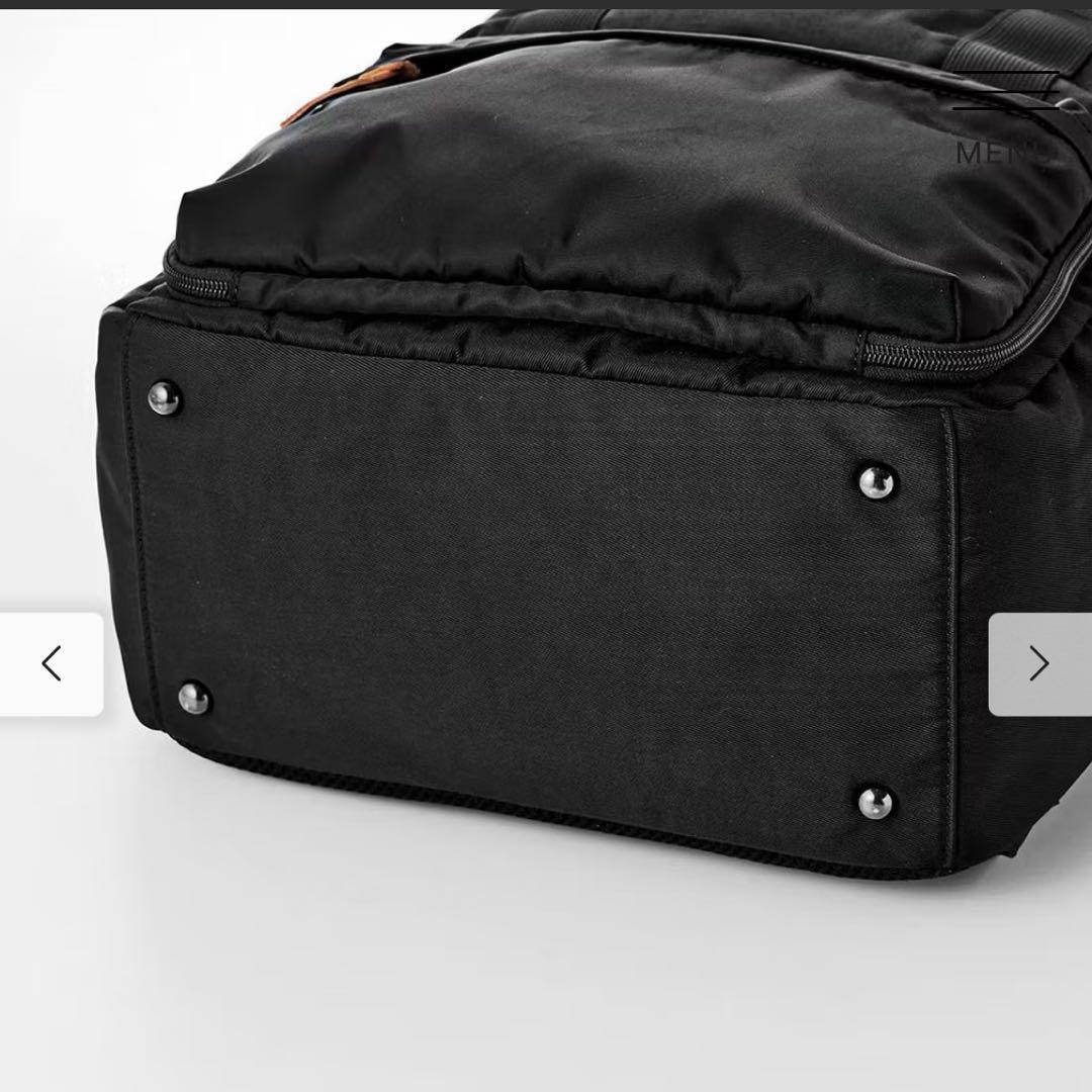 フェリシモ　田中美保　ラミプリュス　ブラック ナイロン リュック　二階建て